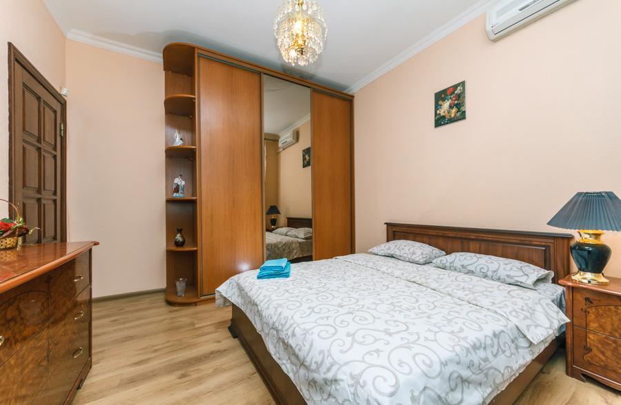 Two Bedroom Apartment On Liuteranska Street Kijev Kültér fotó